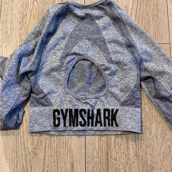 Gymshark Grey Long Sleeve Crop Top - Picture 3 of 4